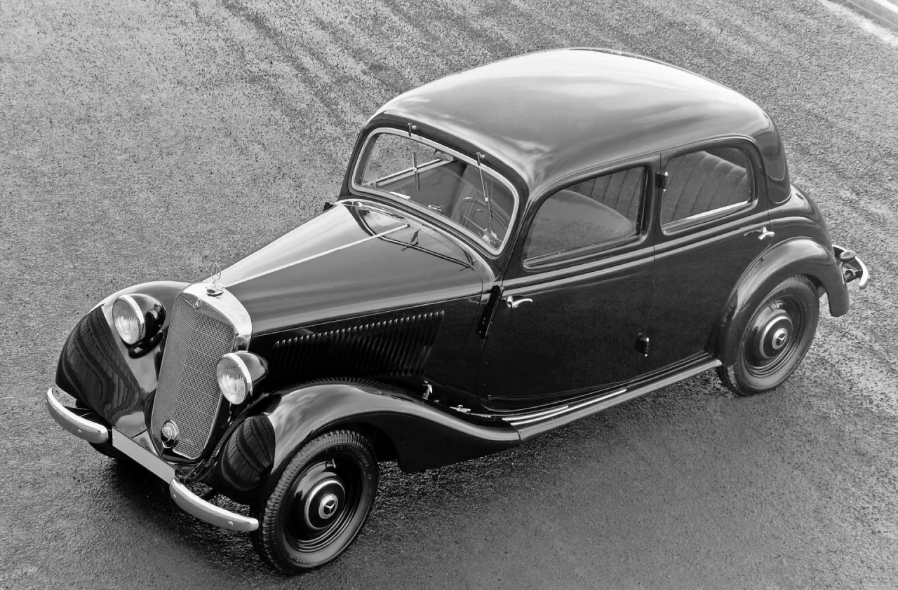 Zdjęcie Mercedes-Benz 170: Legenda motoryzacji, która zachwyca do dziś
