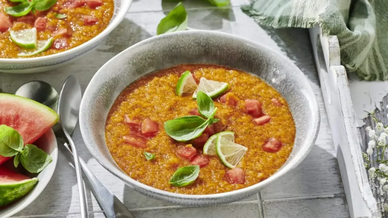 Zdjęcie Jakie są zupy? Odkryj rodzaje, klasyki i trendy kulinarne!