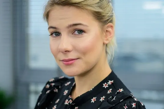 Zdjęcie Marta Wierzbicka w teatrze: niezapomniane role i osiągnięcia aktorki