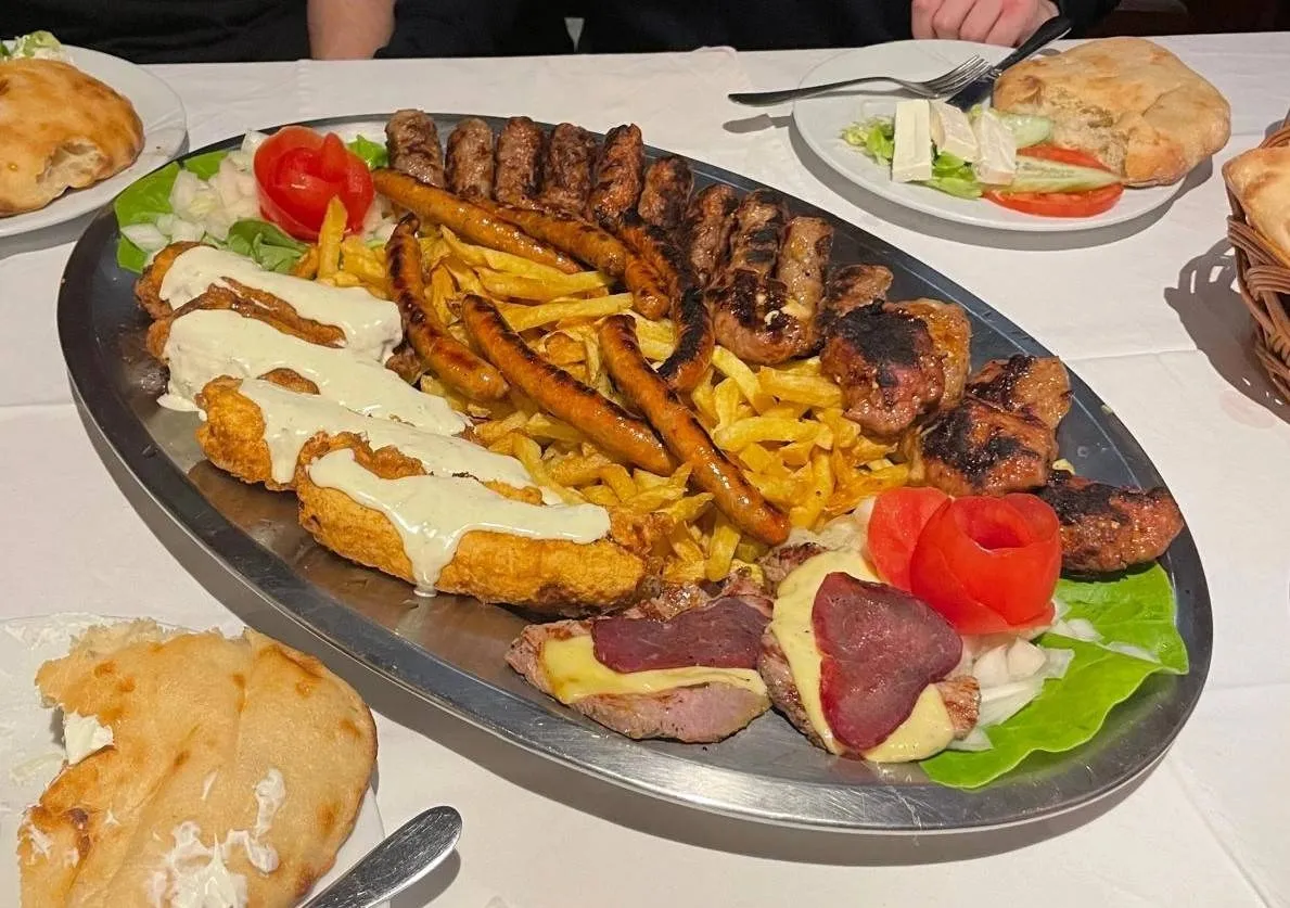 Zdjęcie Międzygórze gdzie zjeść: najlepsze restauracje i wyjątkowe smaki