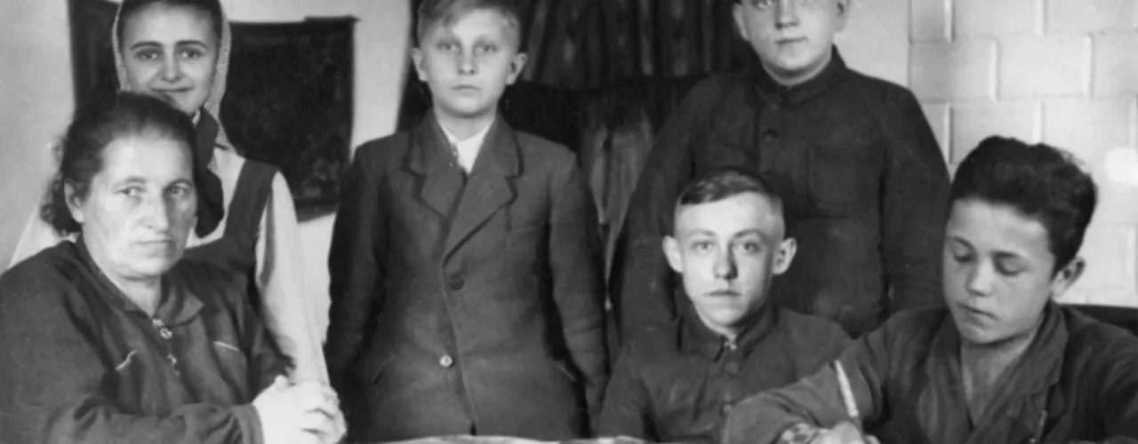 Zdjęcie Co to jest tajne nauczanie i jak wpływało na polską tożsamość