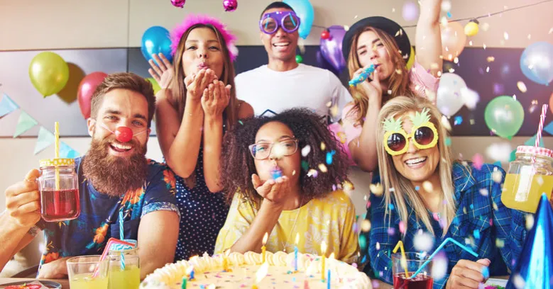 Zdjęcie Impreza urodzinowa dla dorosłych: 5 inspiracji na niezapomniane party