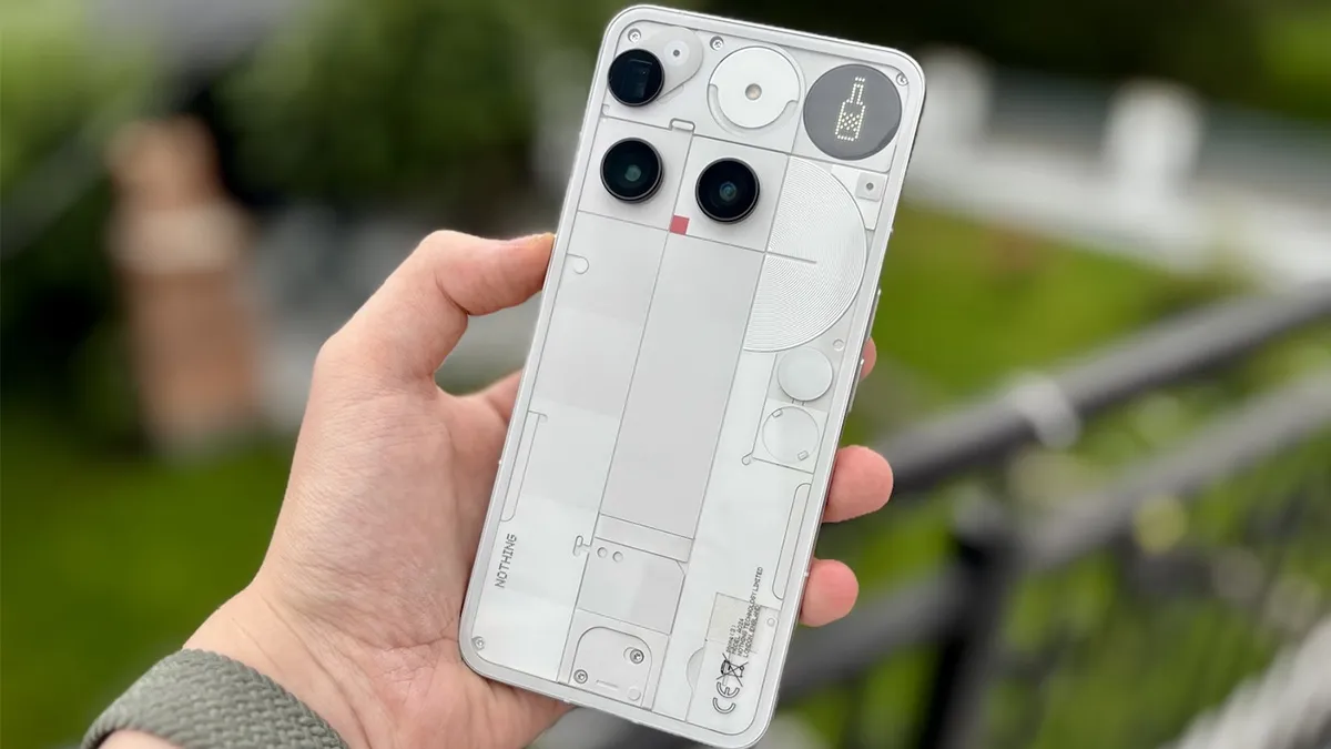 Zdjęcie Po co 3 aparaty w telefonie? Odkryj ich niezaprzeczalne zalety