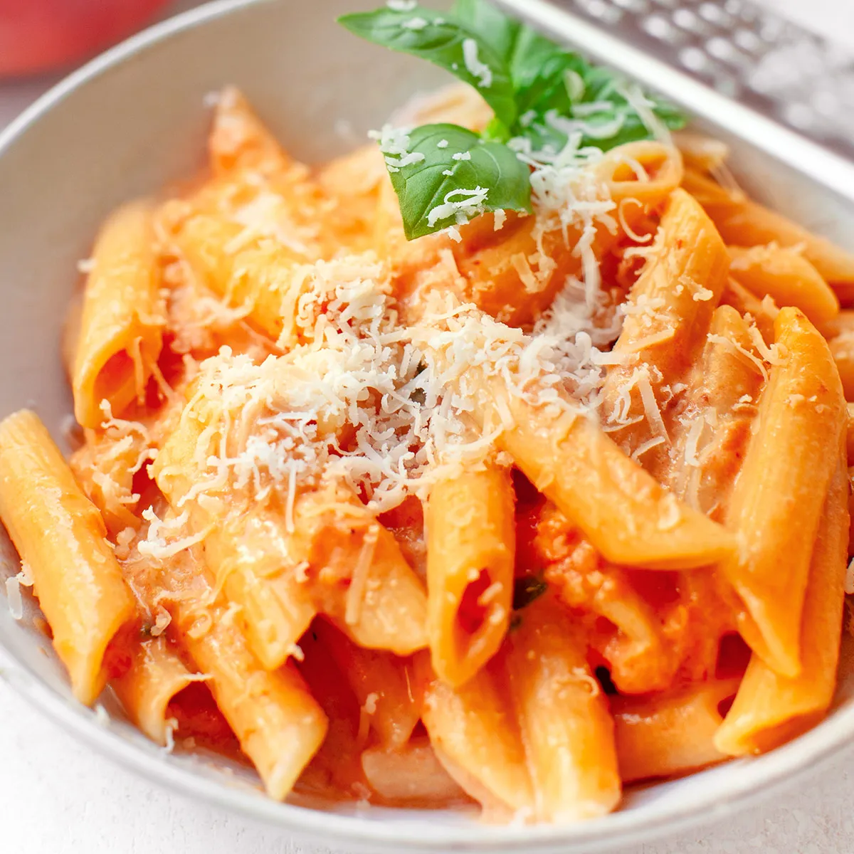 Zdjęcie Penne alla vodka przepis - prosty sposób na pyszne danie bez błędów