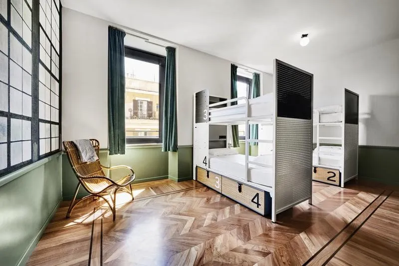 Zdjęcie Jak wygląda nocleg w hostelu? Odkryj prawdę o hostelach i ich zaletach