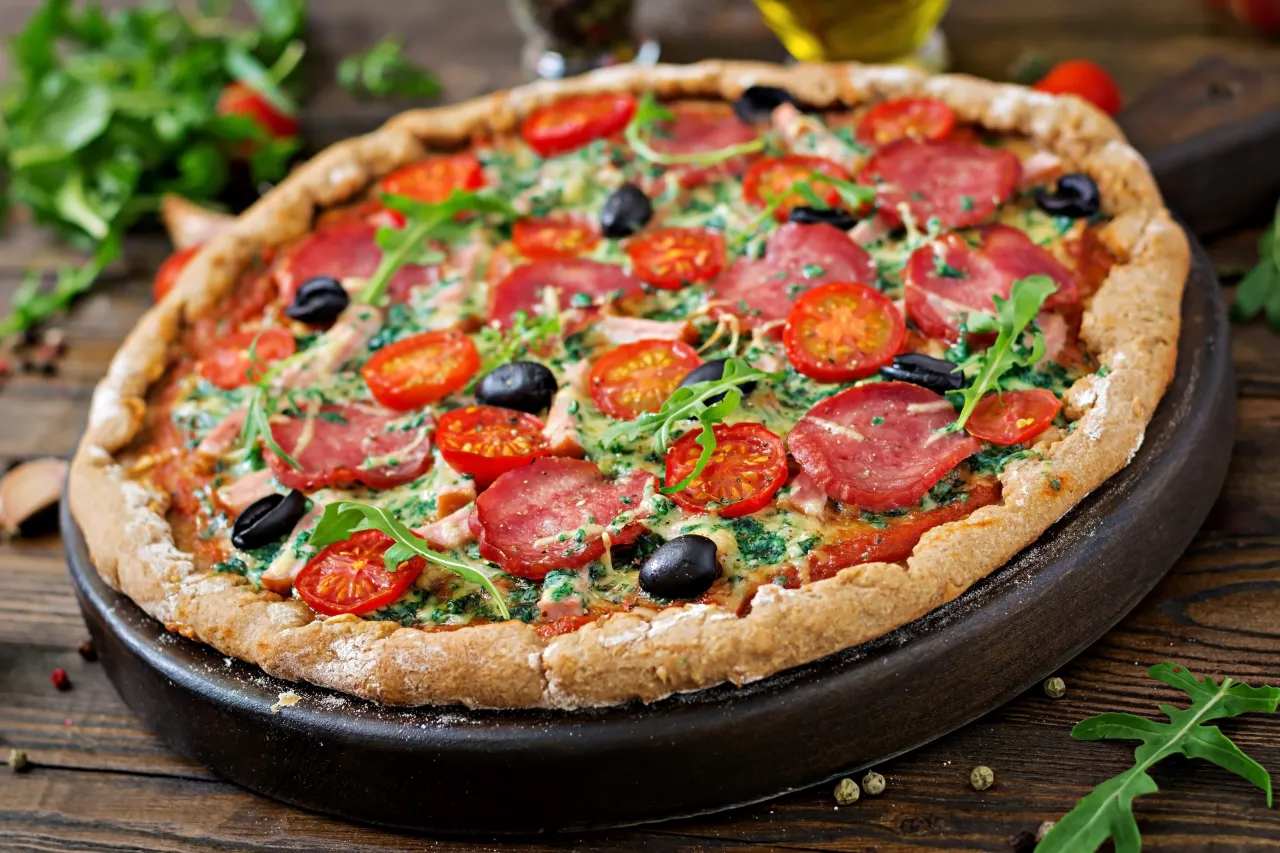 Zdjęcie Jak zrobić dietetyczną pizzę - zdrowy przepis na niskokaloryczną ucztę