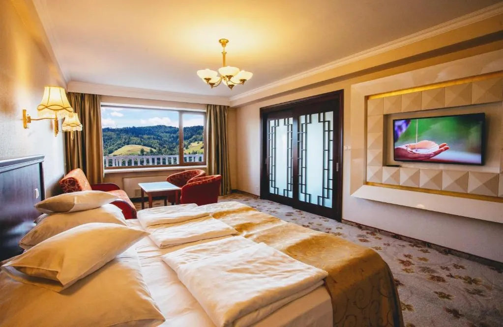Zdjęcie Ile kosztuje nocleg w hotelu Gołębiewski? Sprawdź ceny i oferty