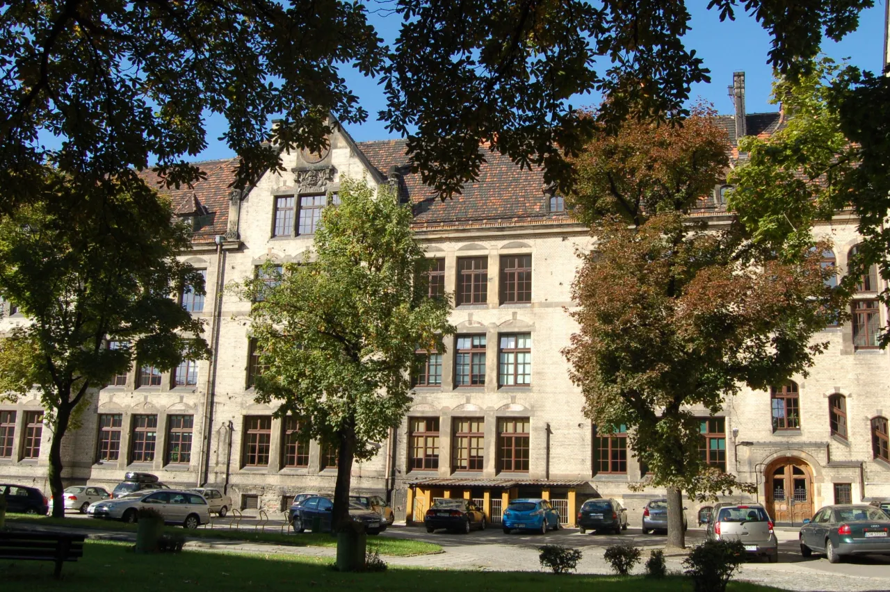 Zdjęcie Psychologia Uniwersytet Wrocławski - szczegóły programów i rekrutacji