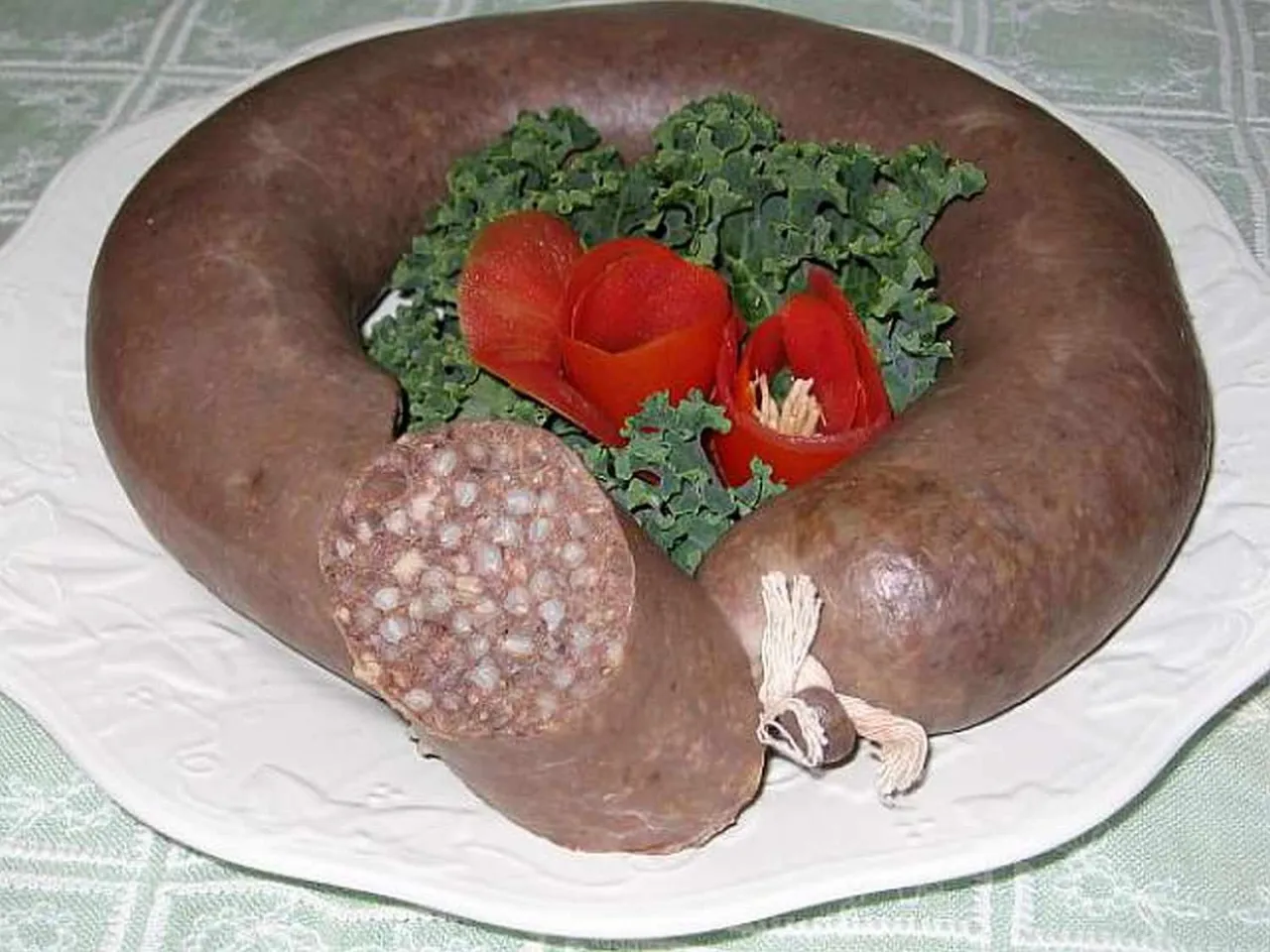 Zdjęcie Jakie przyprawy do kaszanki podkreślą jej smak i aromat w potrawie?