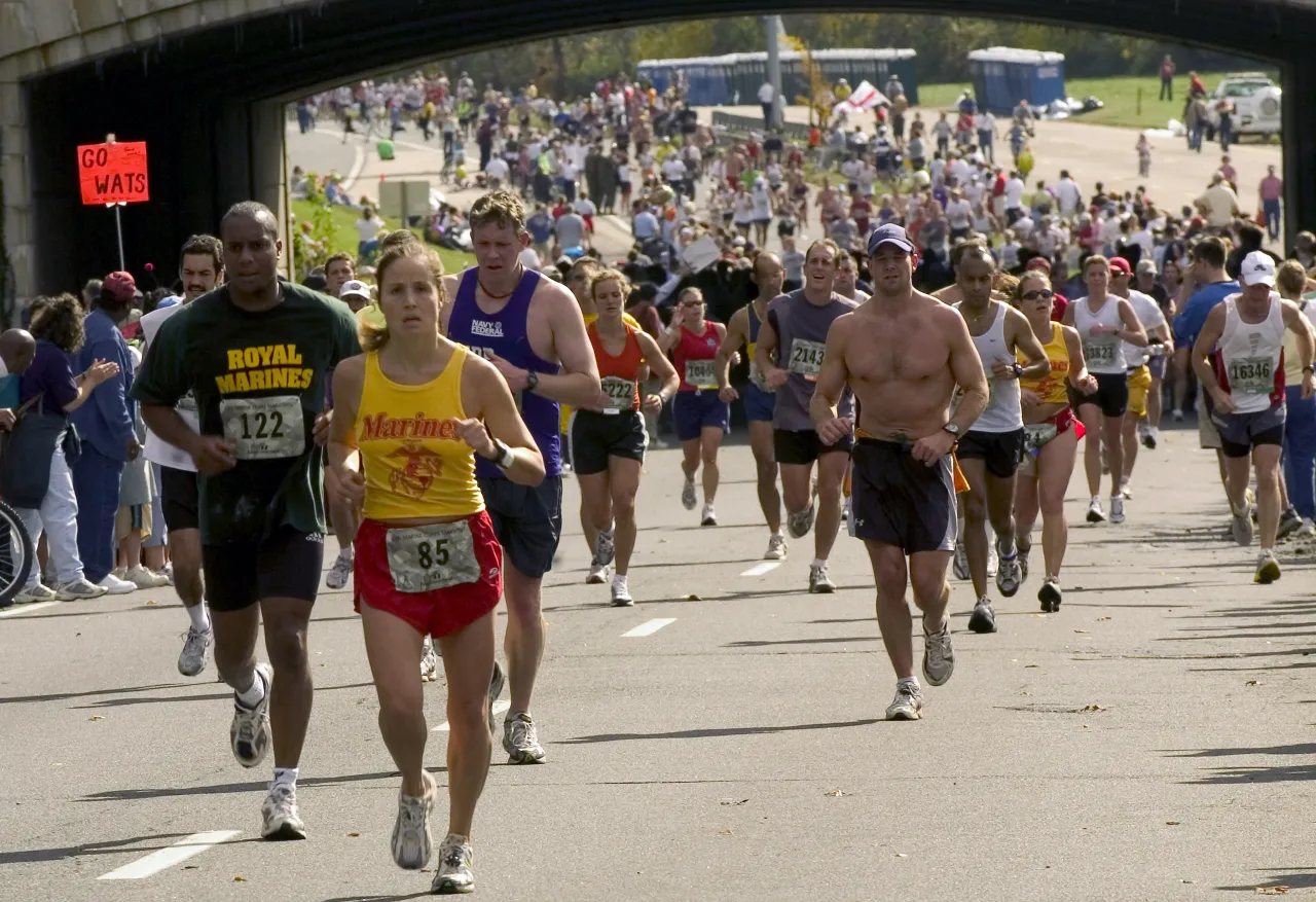 Zdjęcie Dlaczego maraton na 42 km 195 m? Historia i tajemnice dystansu