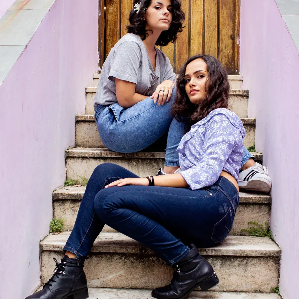Zdjęcie Relaxed fit co to znaczy bluza - komfort i styl w jednym