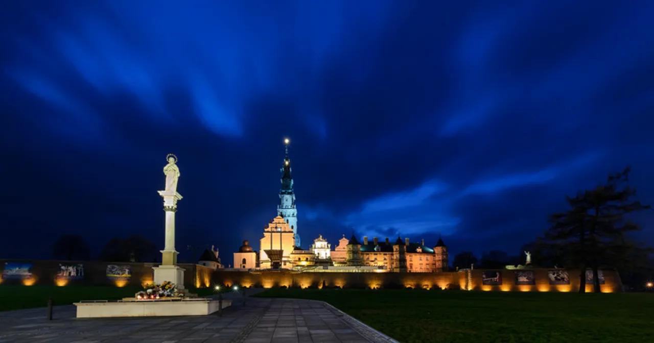 Zdjęcie Ile kosztuje msza wieczysta na Jasnej Górze? Sprawdź, co warto wiedzieć