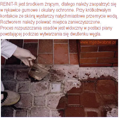 Zdjęcie Skuteczne sposoby na to, czym wyczyścić kostkę brukową z cementu