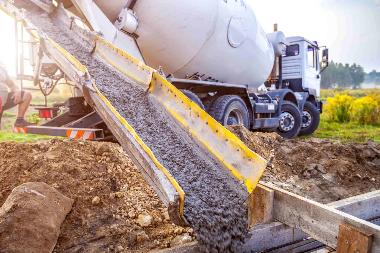 Zdjęcie Ile kosztuje beton B20? Kluczowe czynniki wpływające na cenę.