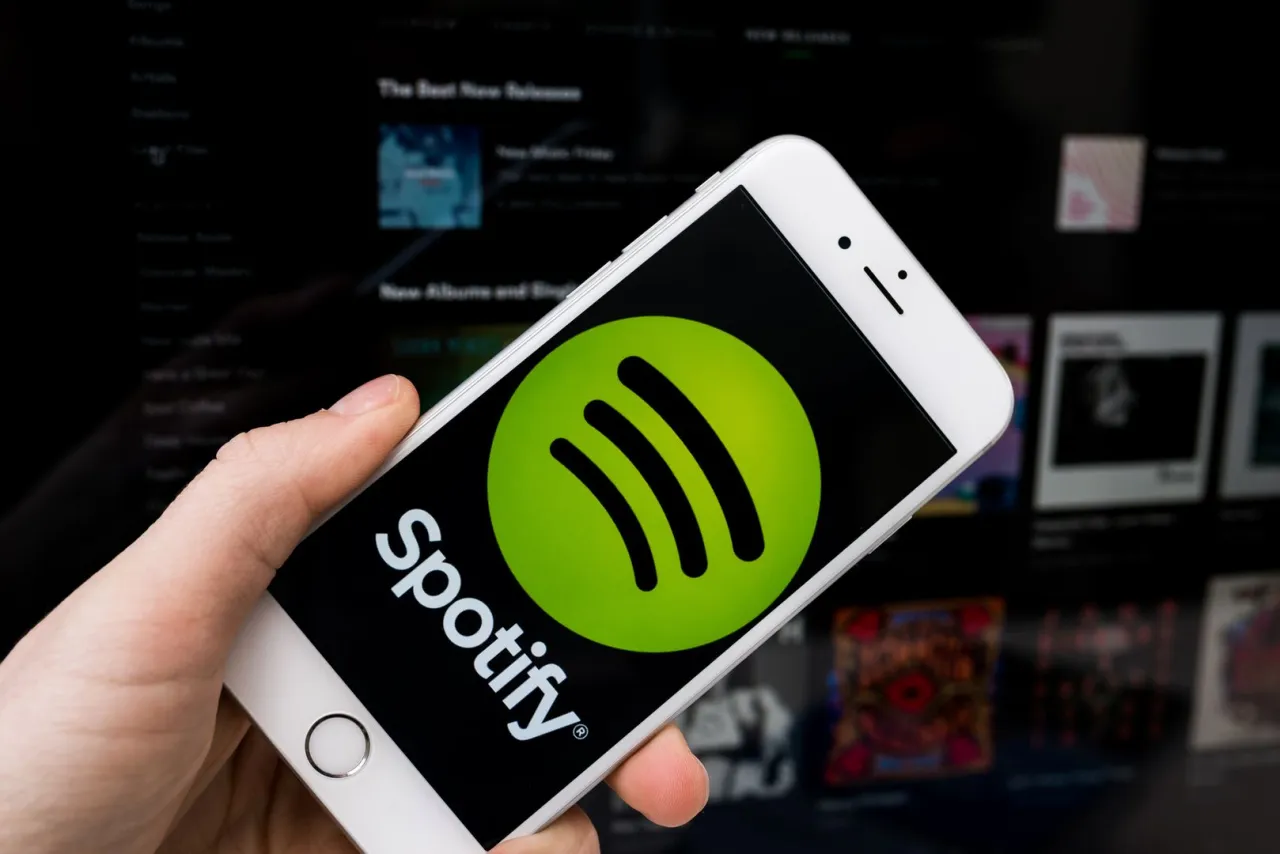 Zdjęcie Jak zablokować piosenkę na Spotify i cieszyć się ulubioną muzyką