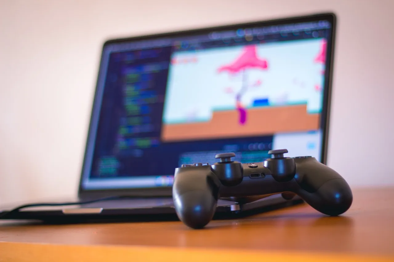 Zdjęcie Jak podłączyć PS4 do laptopa kablem HDMI - uniknij najczęstszych błędów