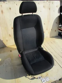 Zdjęcie Jak bez stresu zdemontować fotel kierowcy w Ford Mondeo MK3 krok po kroku