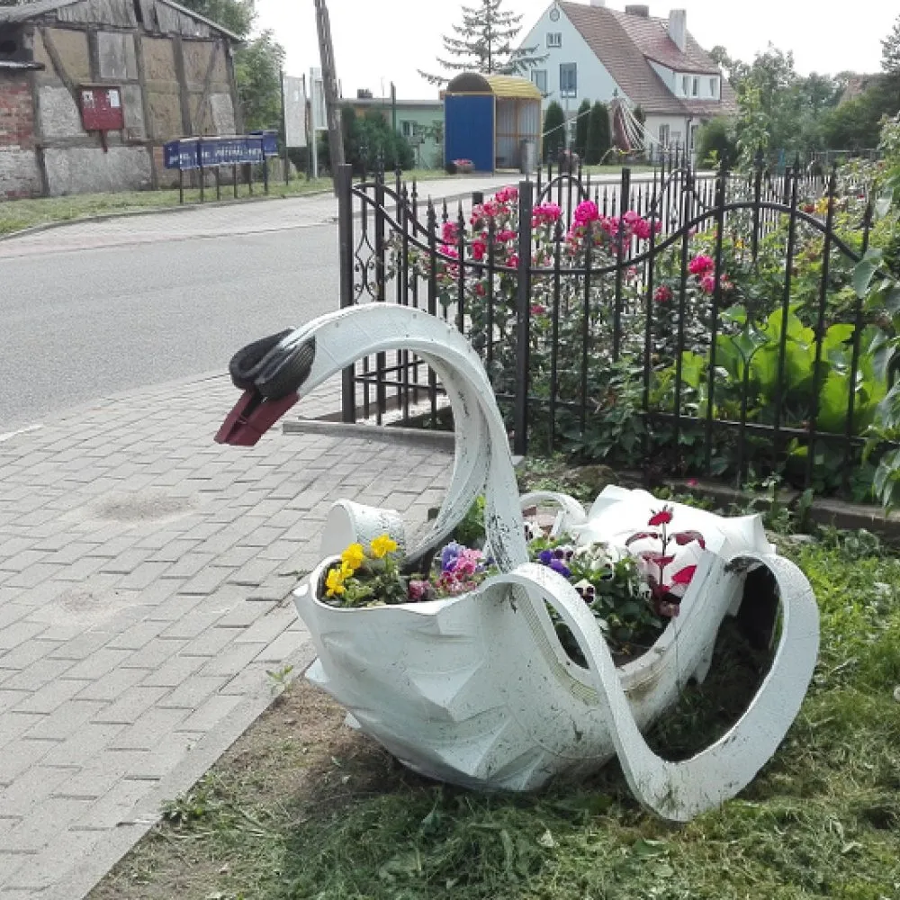 Zdjęcie Jak zrobić łabędzia z opony – prosty poradnik krok po kroku dla każdego