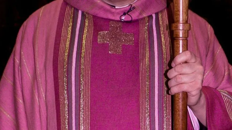 Zdjęcie Kolor szat liturgicznych w adwencie: co oznaczają fiolet i różowy