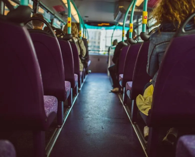 Zdjęcie Jak założyć firmę przewozową bus - uniknij najczęstszych błędów