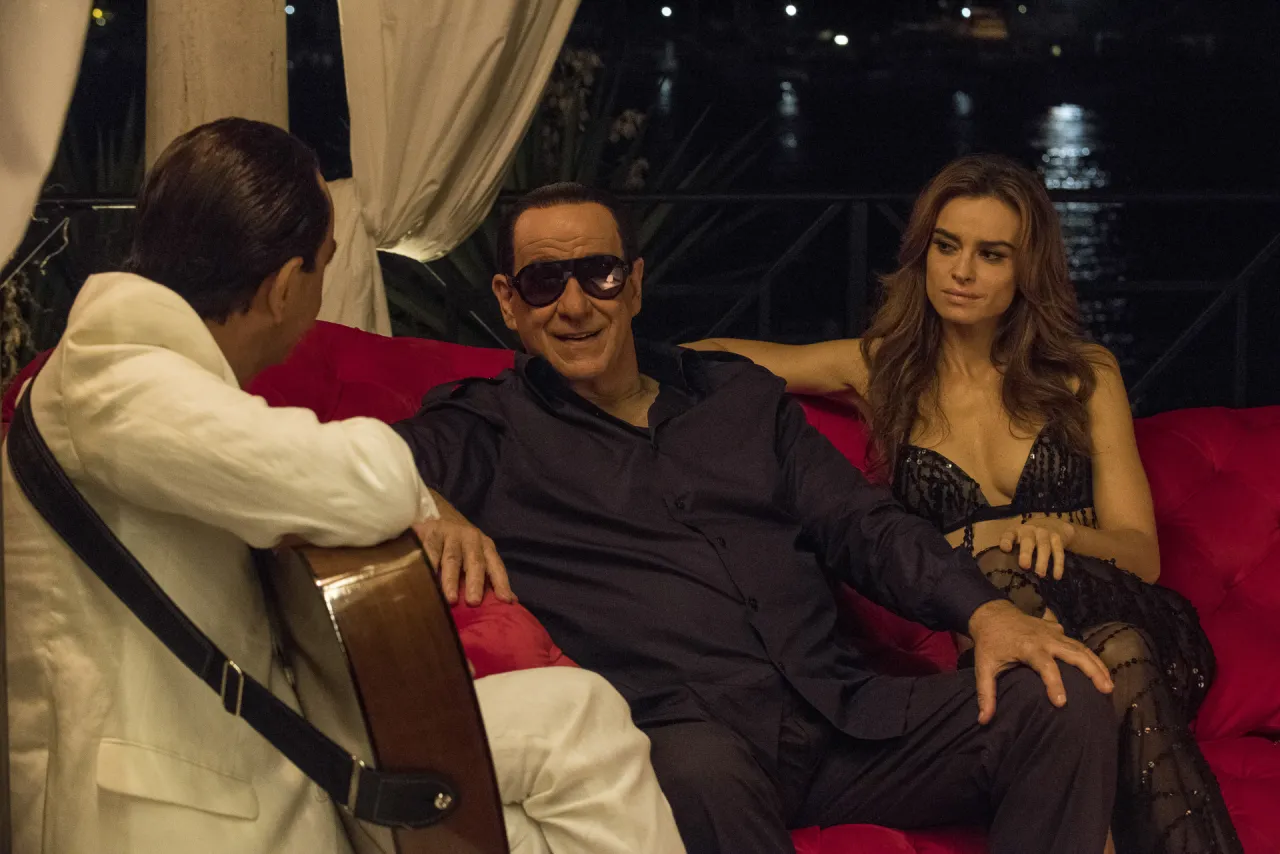Zdjęcie Film o Berlusconim: Kontrowersyjna opowieść o władzy i skandalach