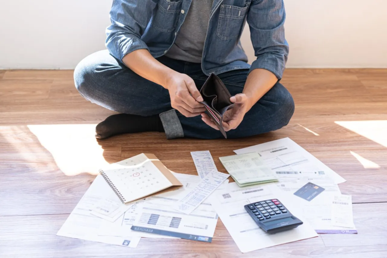 Zdjęcie Gdzie sprawdzić swoje zadłużenie i uniknąć finansowych kłopotów