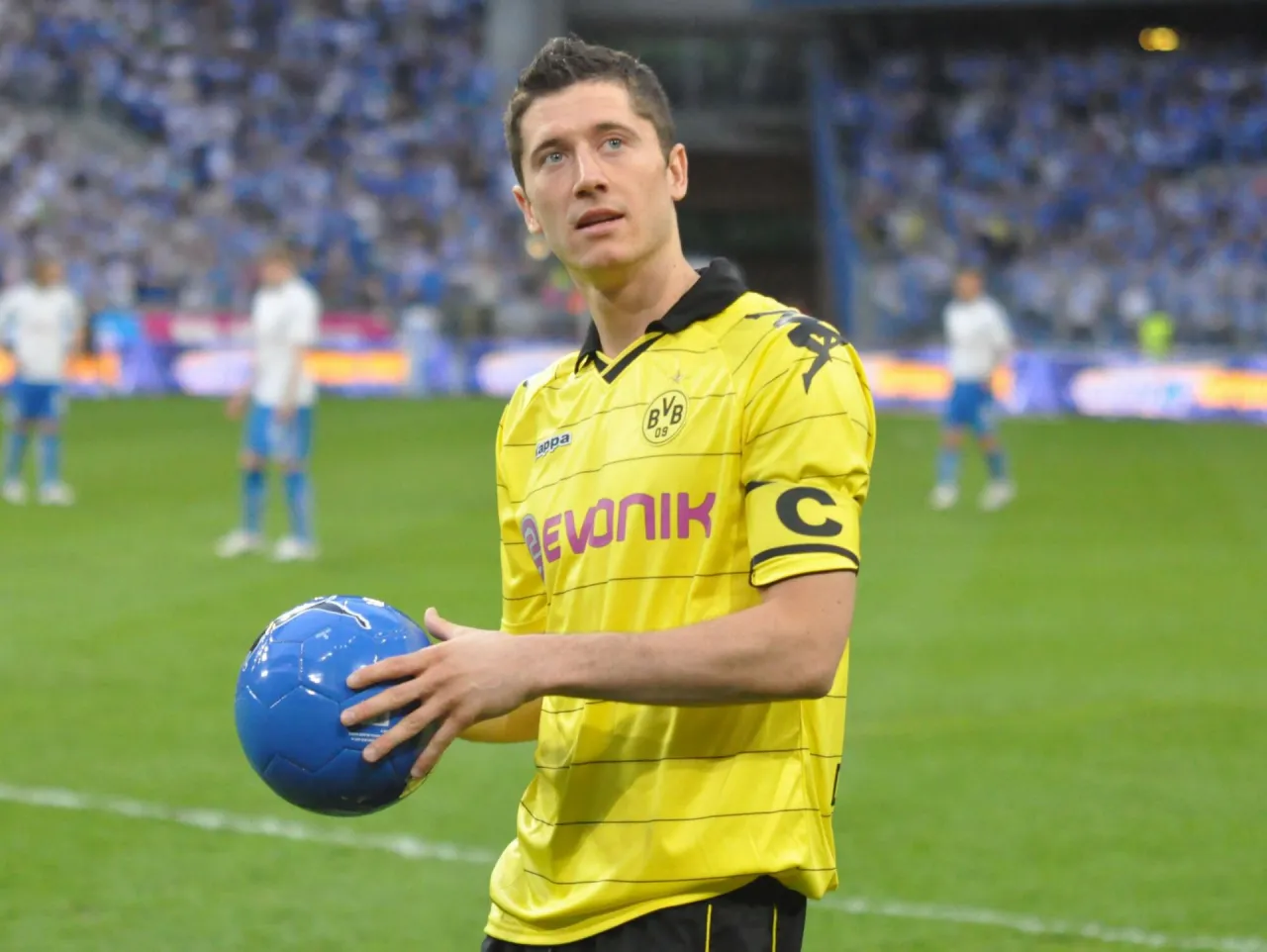 Zdjęcie Gdzie urodził się Lewandowski? Zaskakujące fakty o jego początkach.