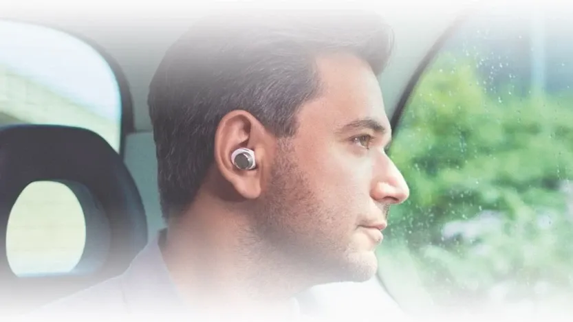 Zdjęcie Jak dopasować słuchawki douszne, by nie wypadały? Sprawdź!