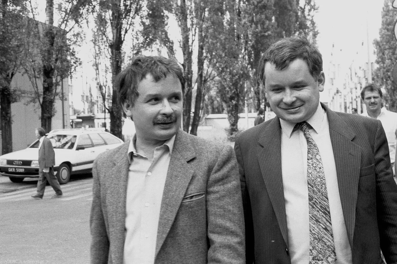 Zdjęcie Kim jest ojciec Jarosława Kaczyńskiego? Niezwykłe życie Rajmunda Kaczyńskiego