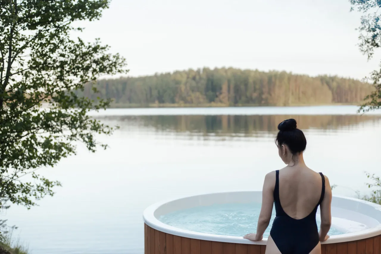 Zdjęcie Jak wybrać jacuzzi ogrodowe - kluczowe czynniki, które musisz znać