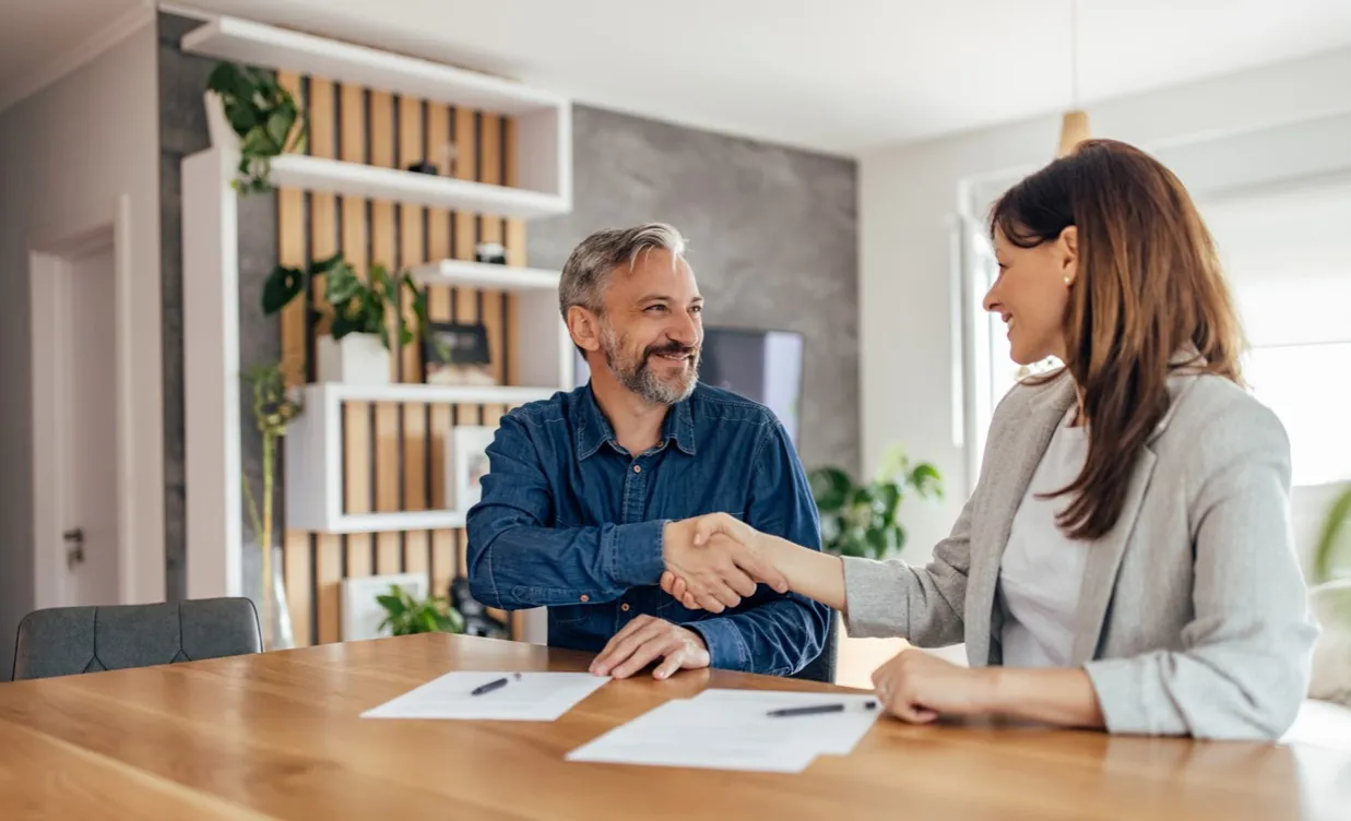 Zdjęcie Najem czy wynajem – poznaj kluczowe różnice i ich znaczenie