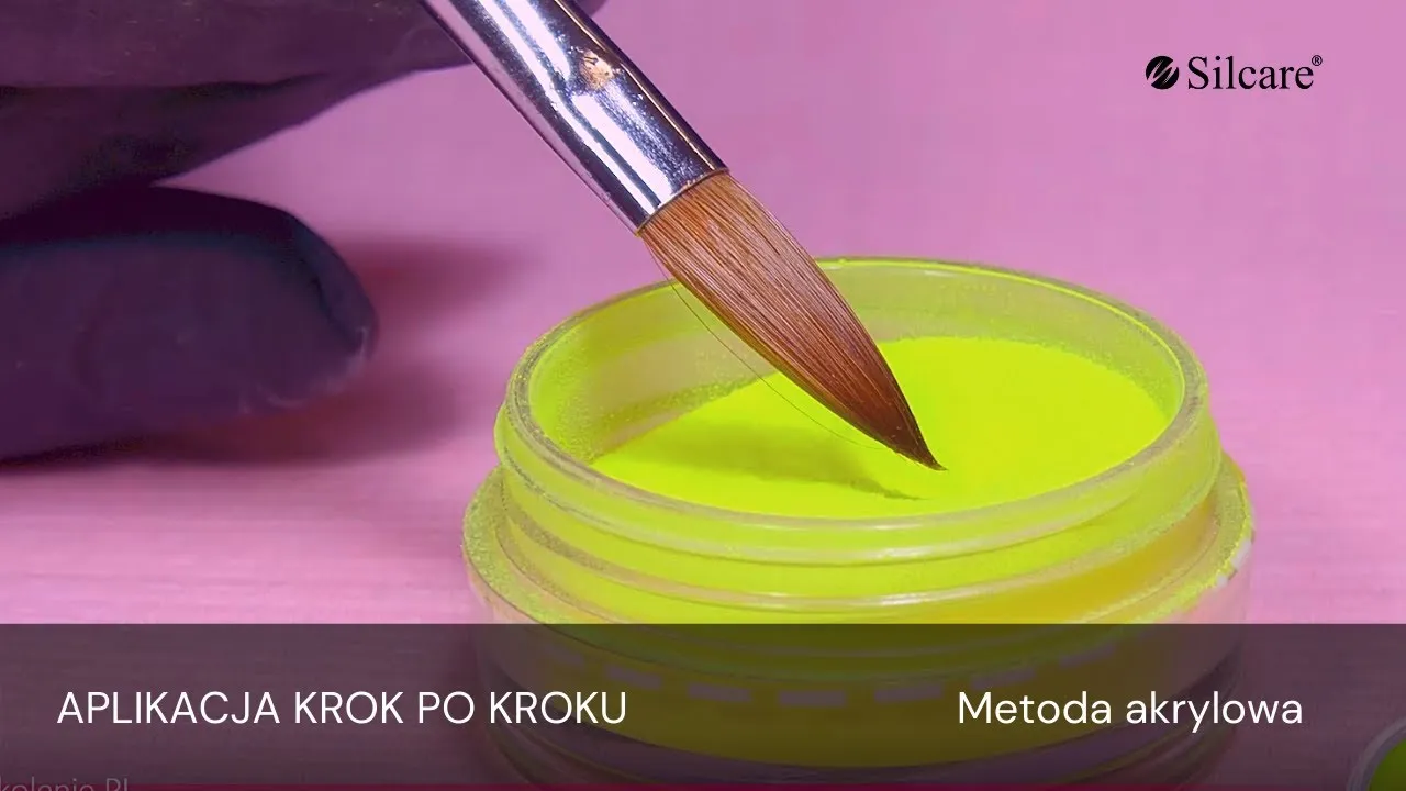 Zdjęcie Jak nałożyć akryl do paznokci: Sekrety idealnej aplikacji