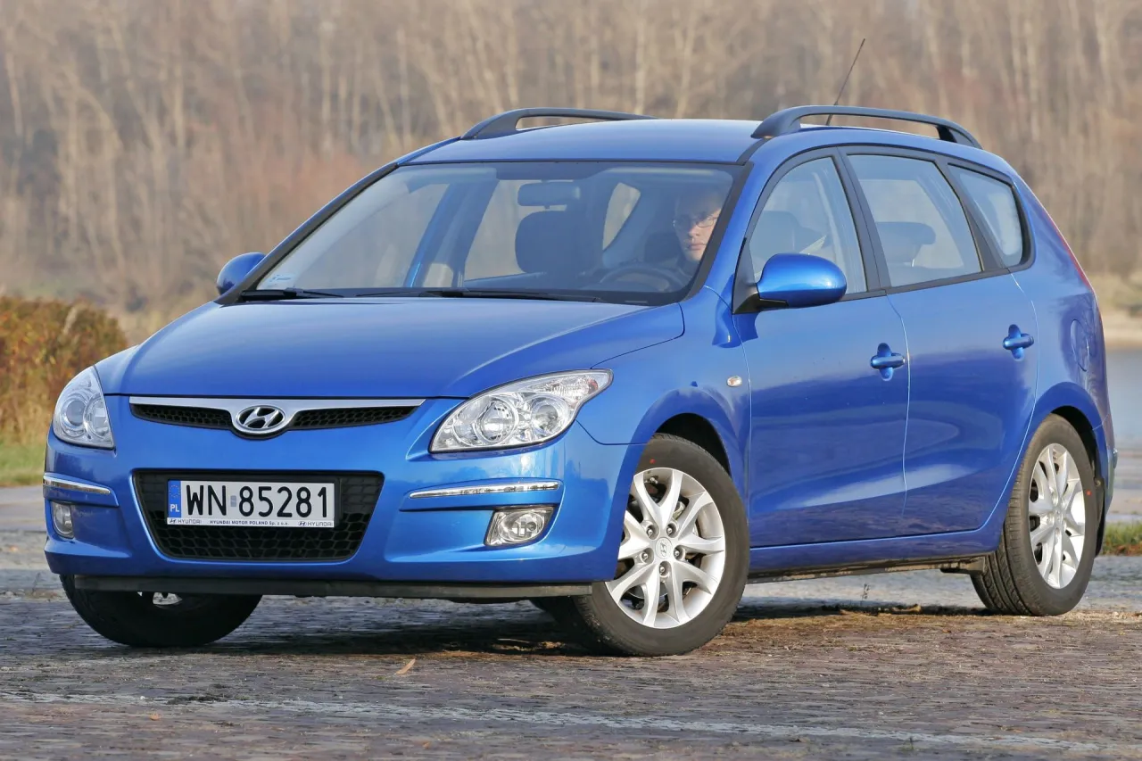 Zdjęcie Najlepszy akumulator do hyundai i30 1.4 benzyna - uniknij problemów z rozruchem