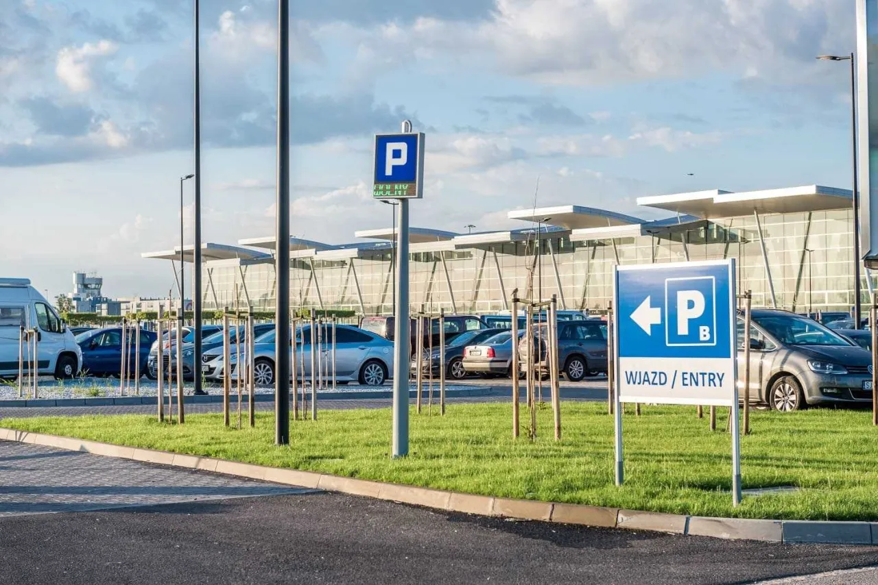 Zdjęcie Wrocław jak dojechać na lotnisko: najlepsze opcje transportu i porady