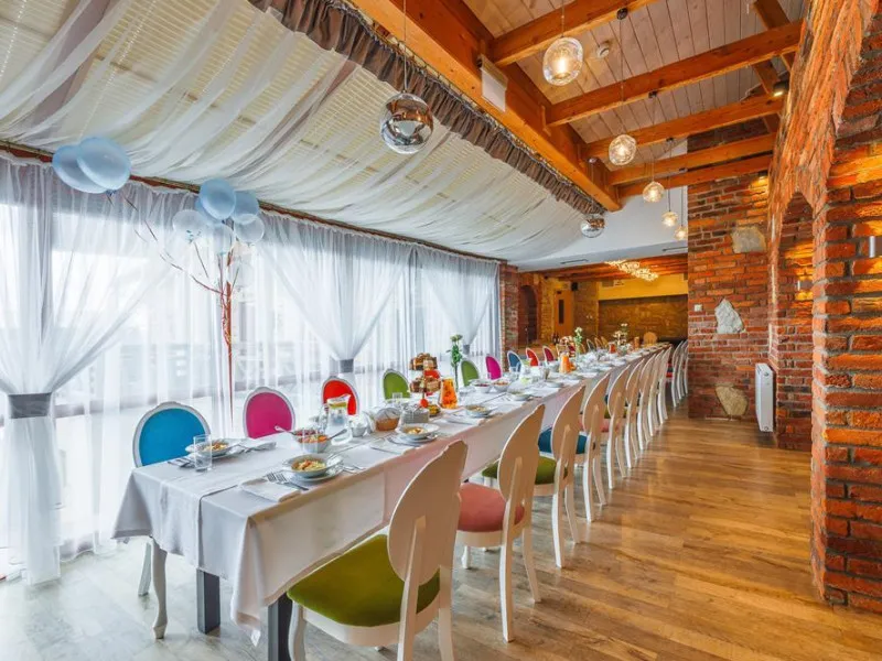 Zdjęcie Gdzie zjeść w Iwoniczu-Zdroju? Odkryj najlepsze restauracje i smaki