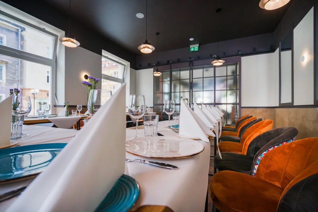 Zdjęcie Gdzie zjeść w Olsztynie? Odkryj najlepsze restauracje i smaki
