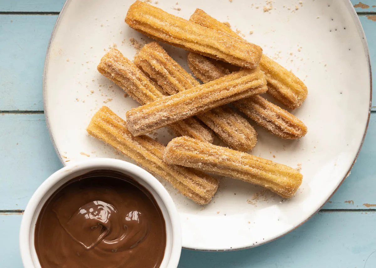 Zdjęcie Cómo preparar churros congelados en freidora de aire fácilmente