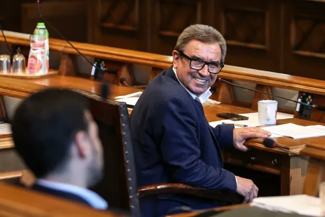 Zdjęcie Ile zarabia radny osiedla we Wrocławiu? Zaskakujące różnice w wynagrodzeniach