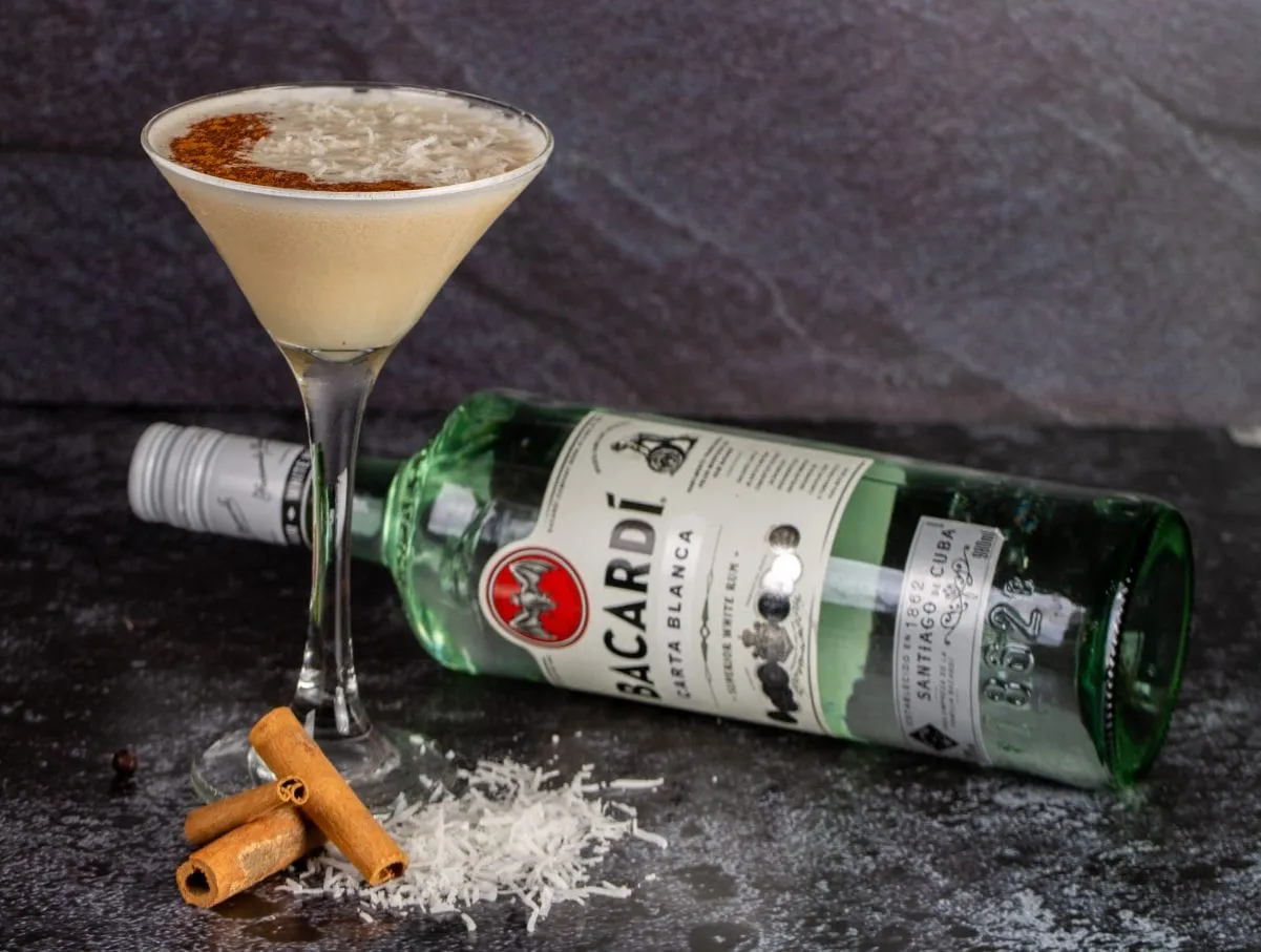 Zdjęcie Najlepsze drinki z rumem Bacardi, które musisz spróbować w domu