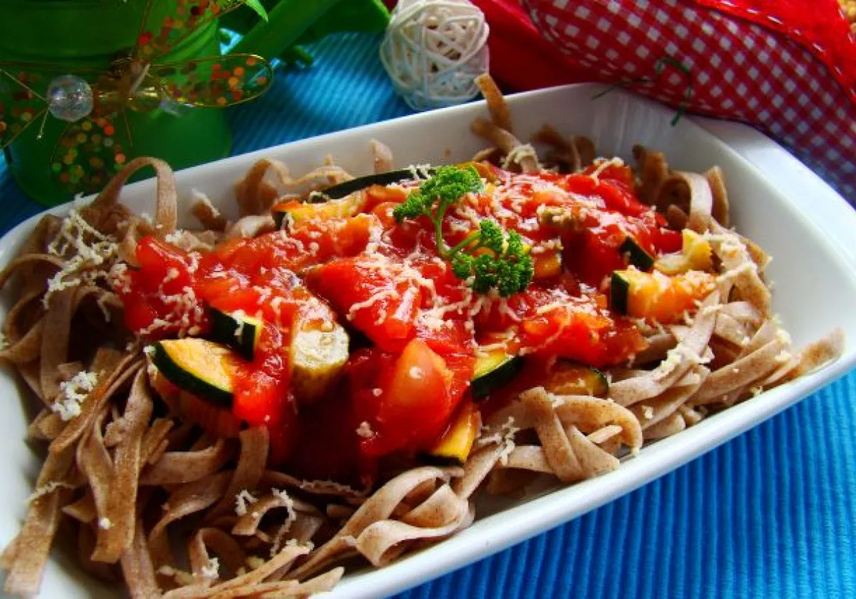 Zdjęcie Czy makaron pełnoziarnisty jest dietetyczny? Oto zaskakujące fakty