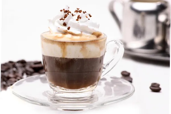 Zdjęcie Ile gram kawy na espresso? Poznaj optymalne proporcje i błędy