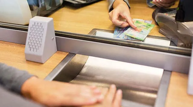 Zdjęcie Qué moneda se utiliza en Suiza y cómo evitar costos innecesarios