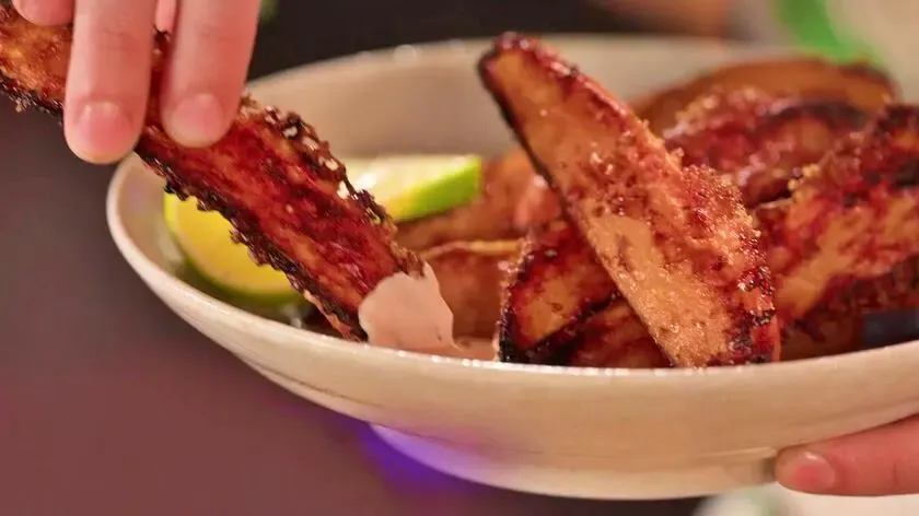 Zdjęcie Jak zrobić chrupiące frytki z batatów? Sekrety idealnej chrupkości.