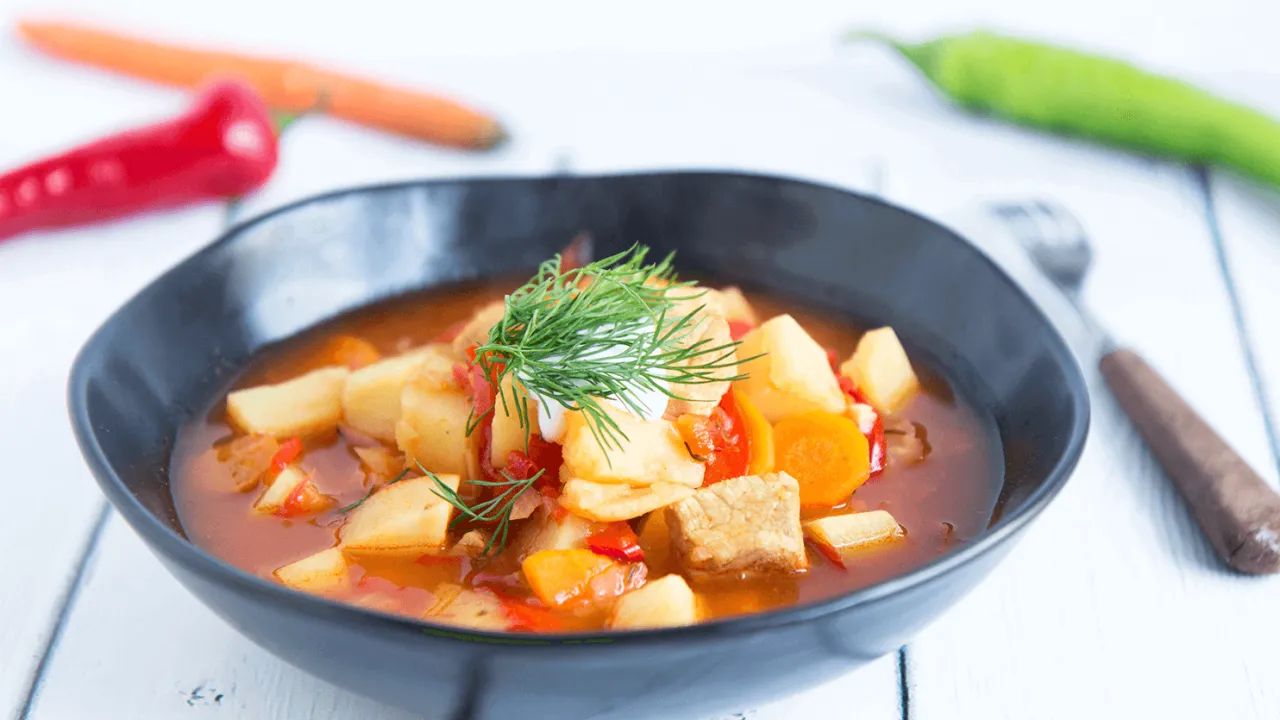 Zdjęcie Najlepsze dania na kościach ze schabu - 5 sprawdzonych przepisów na zupy