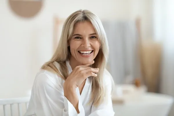 Zdjęcie Rutina facial diaria 50 años: secretos para una piel radiante y firme