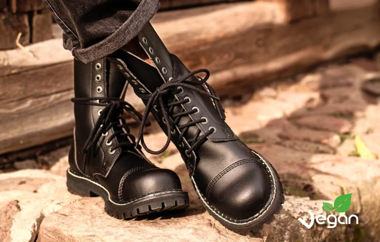 Zdjęcie Buty wegańskie – co to jest i dlaczego warto je nosić?