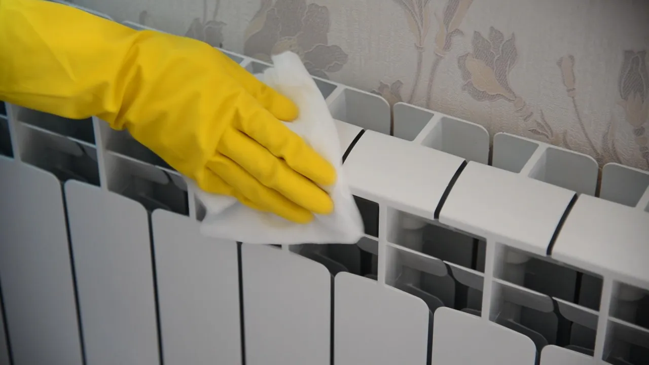 Zdjęcie Skuteczne sposoby na czyszczenie grzejnika aluminiowego w prosty sposób