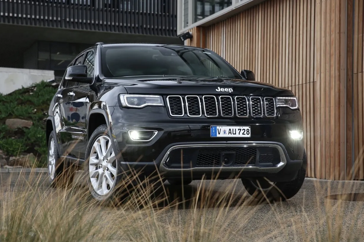 Zdjęcie Ile waży Jeep Grand Cherokee? Zaskakujące różnice między modelami