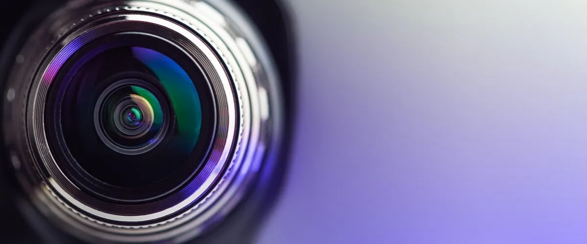 Zdjęcie Jaki obiektyw na początek przygody z fotografią - poradnik dla amatorów