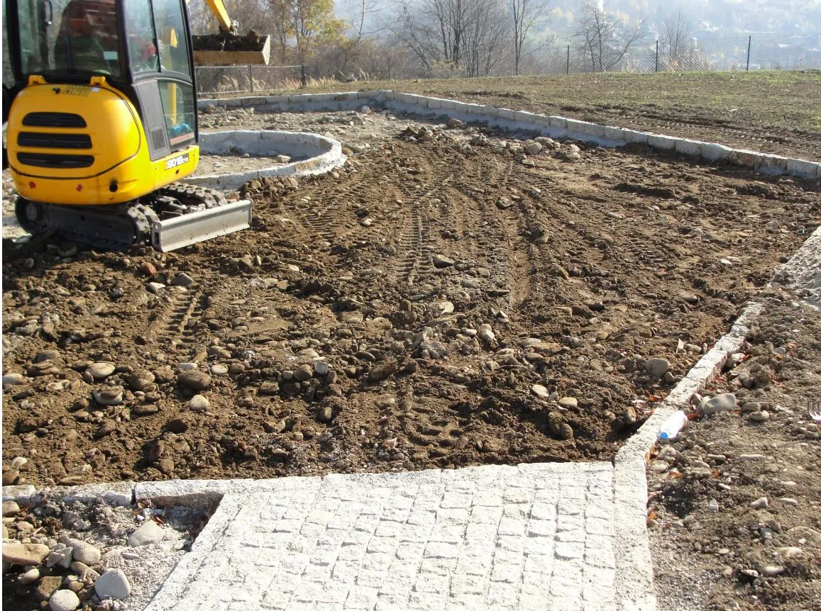 Zdjęcie Jak zrobić podjazd z tłucznia: 10 kroków do idealnego efektu